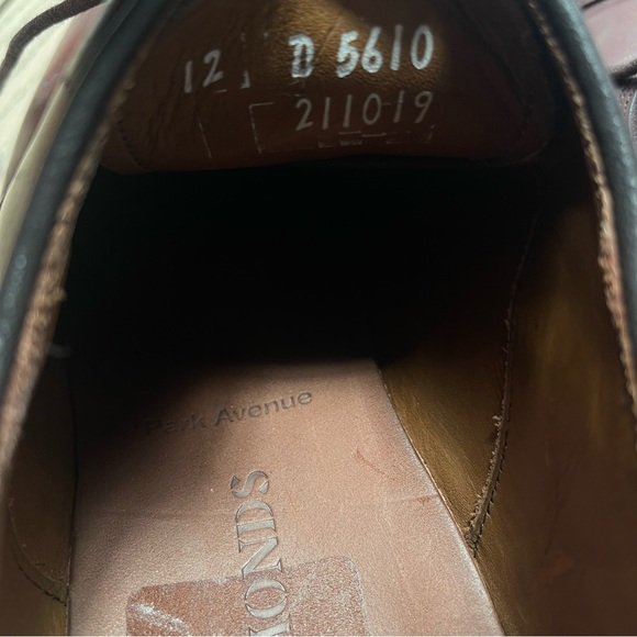 Allen Edmonds "PARK AVENUE" Men's Sz 12D Cap Oxfords USA Burgundy - Picture 11 of 12